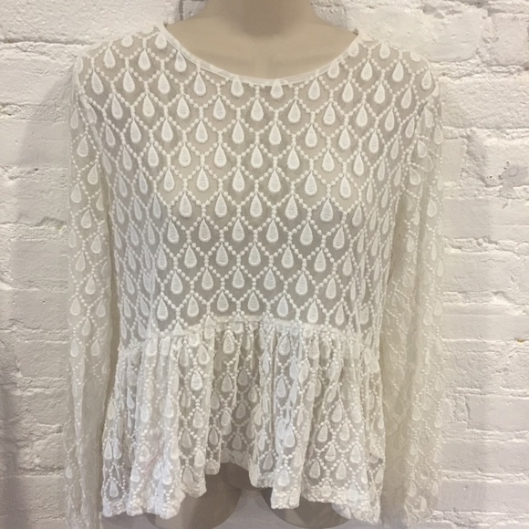 H&M Tops - Bundle 3 for $20💕H&M lacy crop Top
